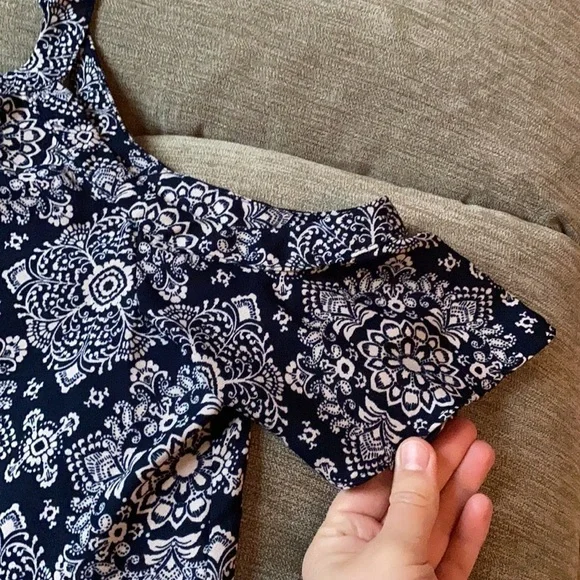 iZ Byer Blouse - Picture 4 of 8